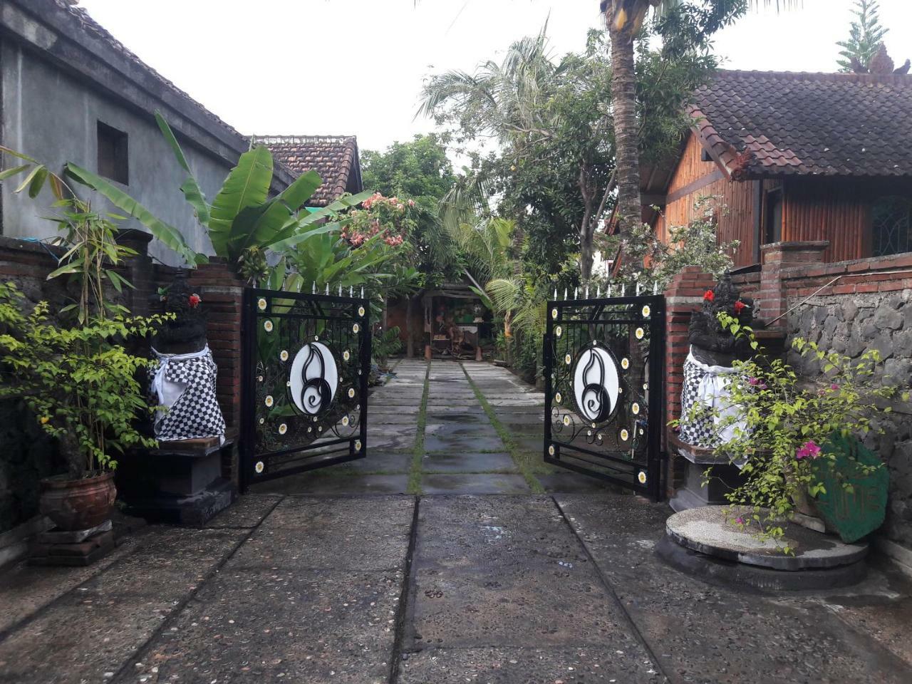 Bulih Beach Bungalows Amed  Bagian luar foto
