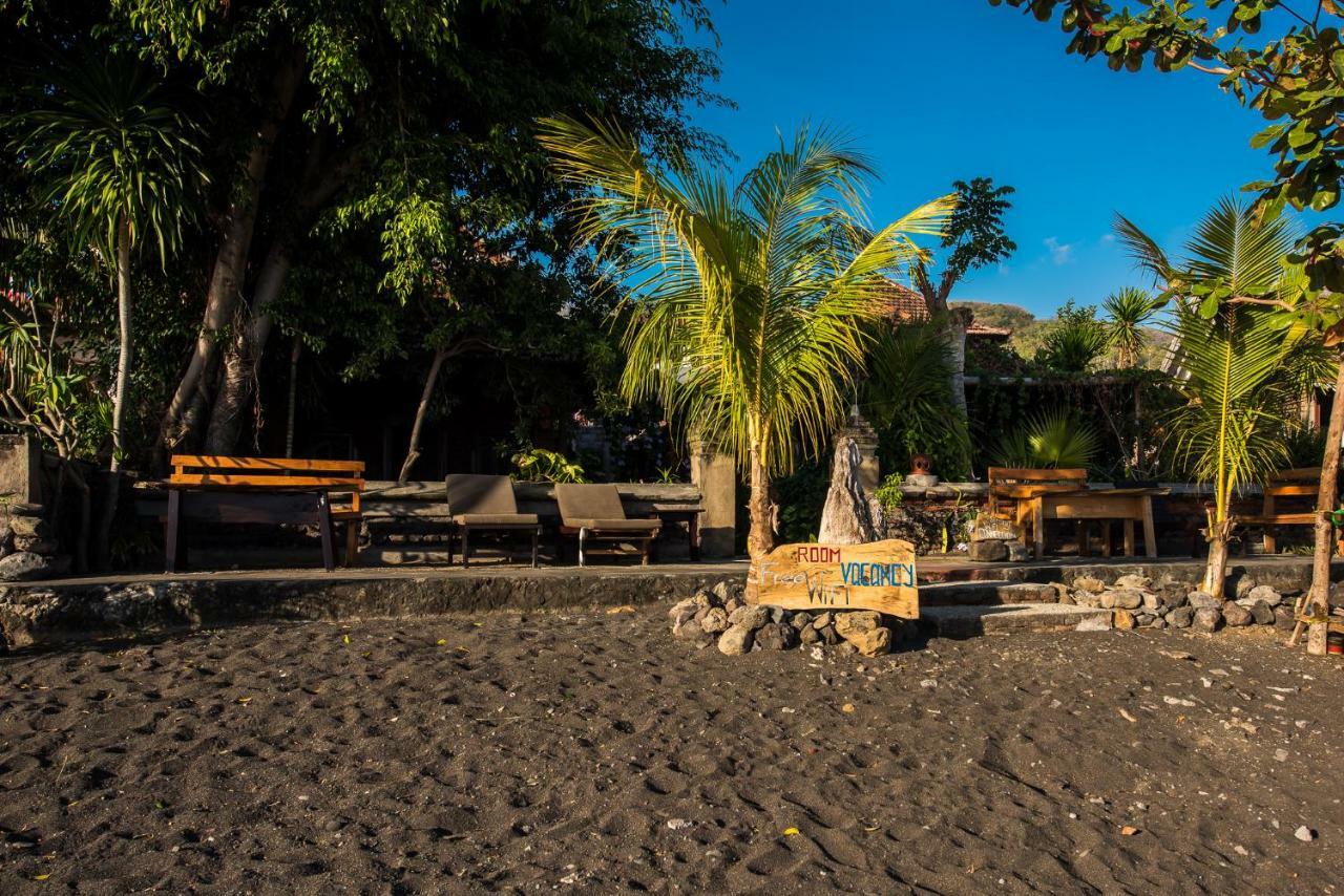 Bulih Beach Bungalows Amed  Bagian luar foto